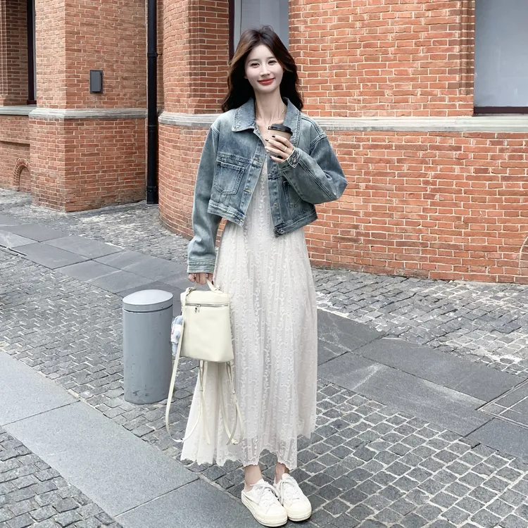 休闲减龄牛仔短外套白色吊带连衣裙套装女2025秋季韩系穿搭两件套