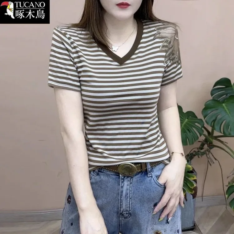 啄木鸟~短袖t恤女纯棉中年妈妈V领休闲小衫夏装大码减龄翻领上衣