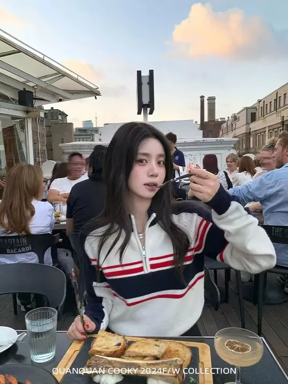 秋冬半高领毛衣女美式复古撞色条纹半拉链内搭外穿百搭拼色针织衫