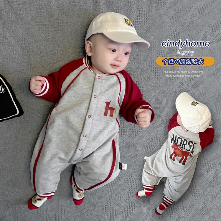 新款潮酷婴儿连体衣棒球风拼色哈衣宝宝爬服