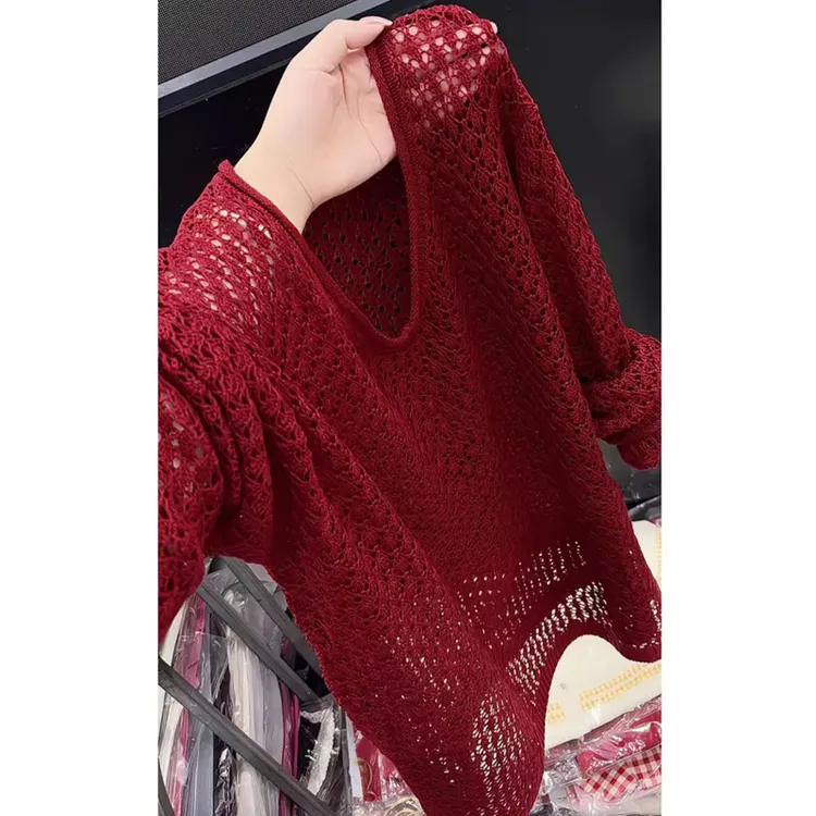 秋季流行穿搭气质复古红色毛针织衫女休闲薄款镂空长袖上衣女款