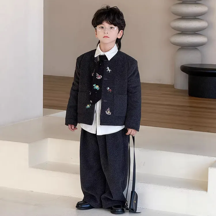 儿童服装2025秋冬新款男童西装套装韩版加厚呢子儿童花童小西服潮