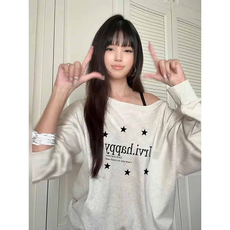 美式复古斜肩卫衣女早秋流行穿搭印花长袖薄款宽松露肩上衣潮甜辣