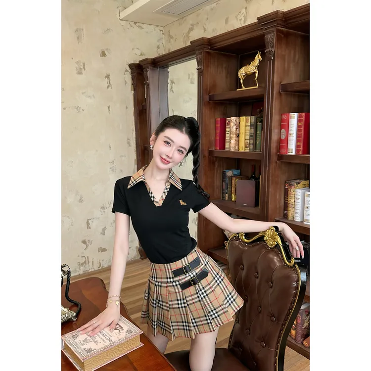 毛妮LADIESFIRST【硬糖校花】学院风套装甜美减龄上衣百褶裙L1972