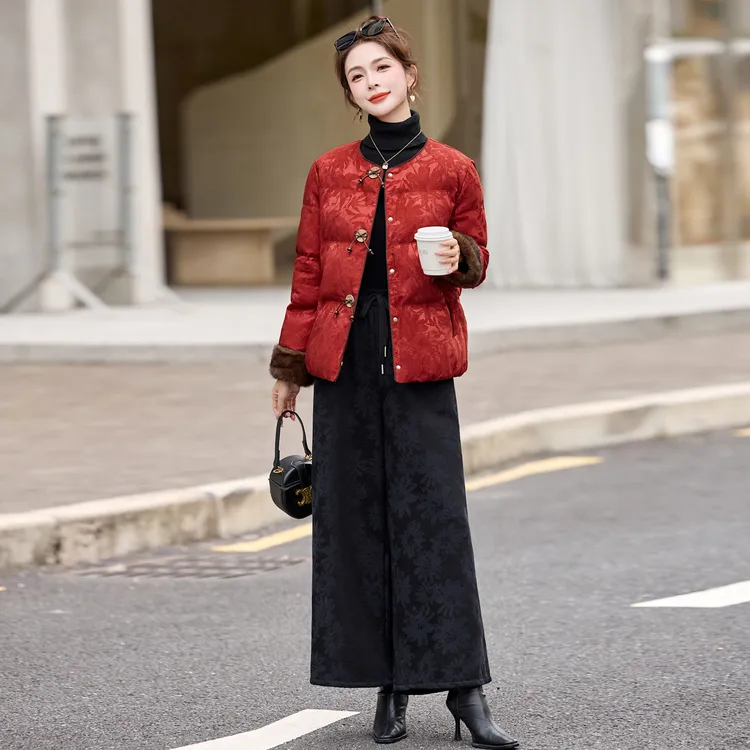 新中式国风提花羽绒服套装女2025冬季新款白鸭绒外套阔腿裤两件套