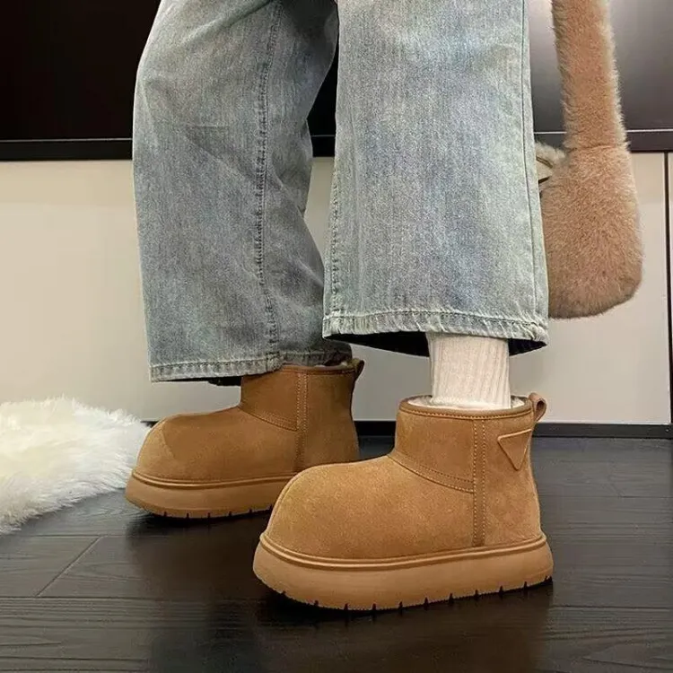 FAVMARTHA.卡皮巴拉厚底雪地靴女2025冬季加绒加厚保暖丑萌大头短