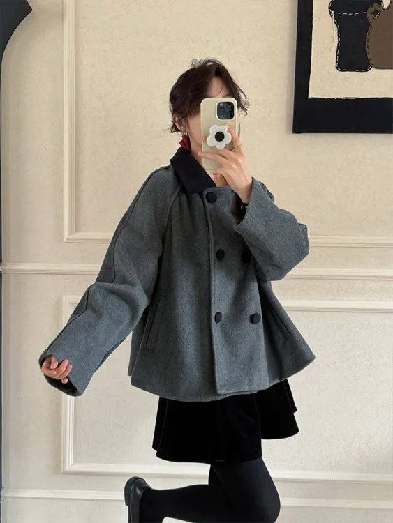 VERA高级感赫本风灰色大衣女秋冬季2024新款短款毛呢子外套百搭