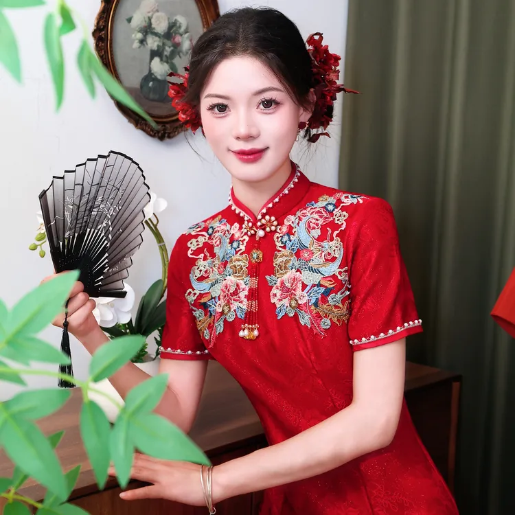 红色旗袍敬酒服新娘2025年新款新中式订婚礼服裙女结婚小个子夏季