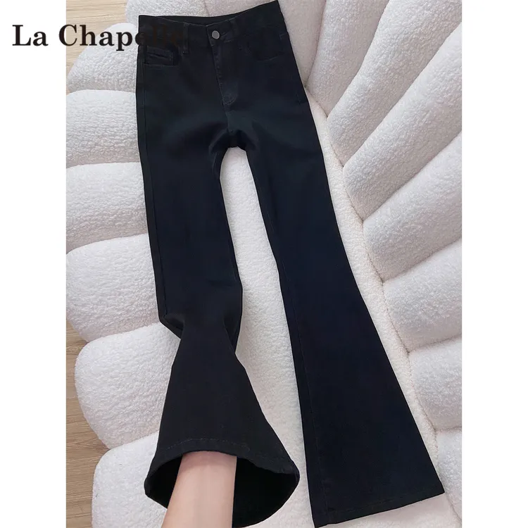 拉夏贝尔黑色加绒微喇牛仔裤女秋冬新款小个子高腰修身显瘦马蹄裤