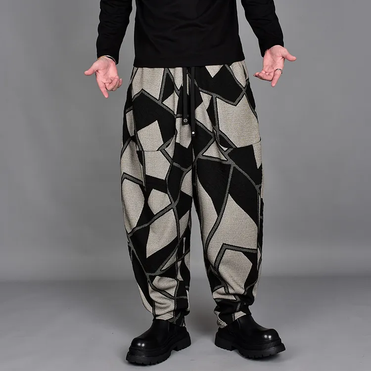 日韩系个性几何撞色哈伦小脚裤冬季大码宽松休闲复古潮流灯笼裤男