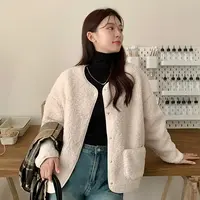 秋冬羊羔绒小香风外套冬季新款轻奢名媛风小个子短款毛呢开衫上衣