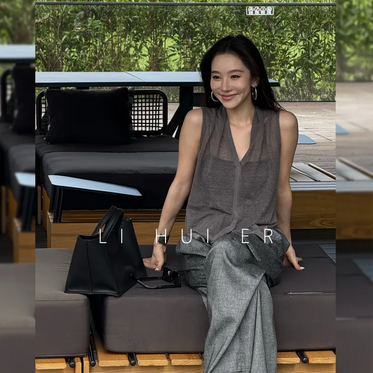 LiHuiEr李慧儿【薄暮车站】2025显瘦高级设计女灰色无袖上衣82289
