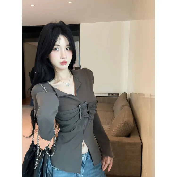 不规则开叉长袖t恤女秋季纯欲辣妹v领喇叭袖上衣打底衫内搭巨好看