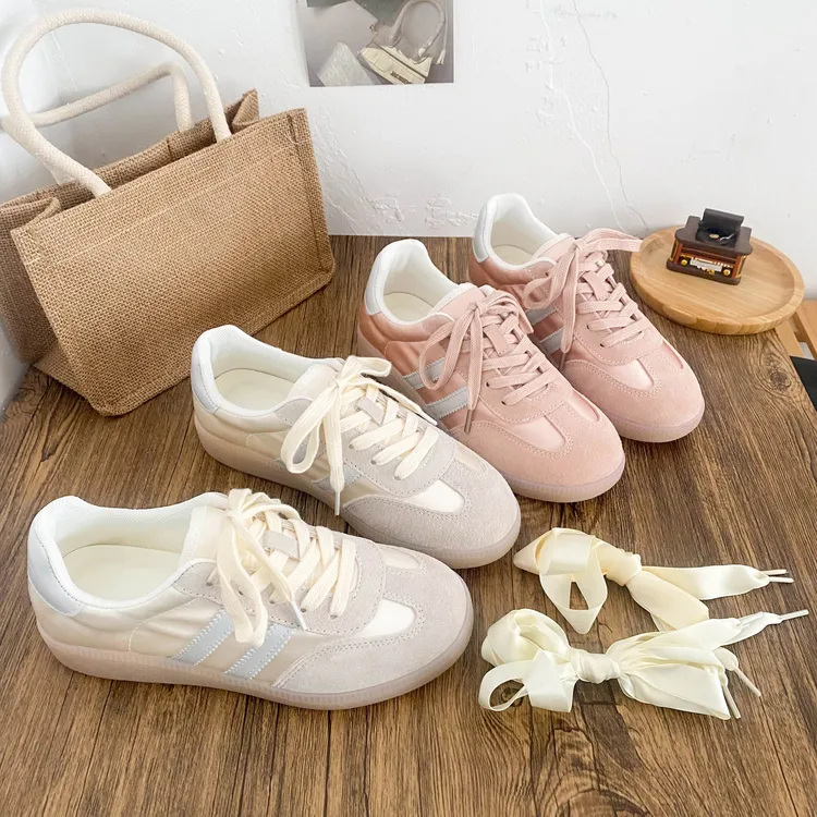 【觅觅】2025年春季新款德训鞋女小众配裙子学生休闲百搭小白板鞋