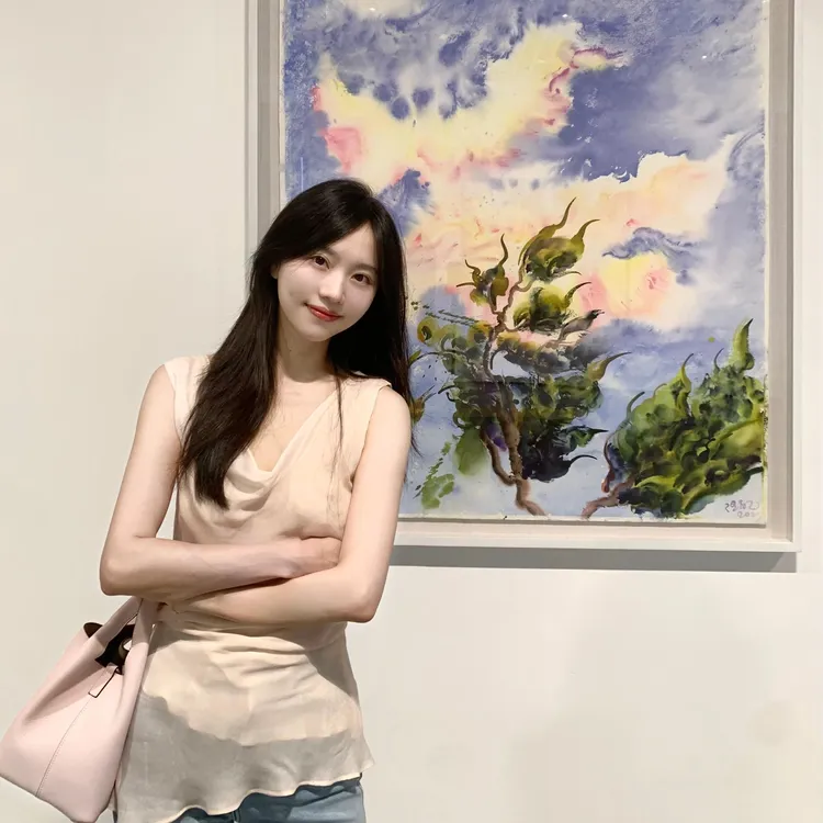 夏季新款洋气衣服女法式慵懒风v领宽松无袖背心上衣直筒牛仔裤