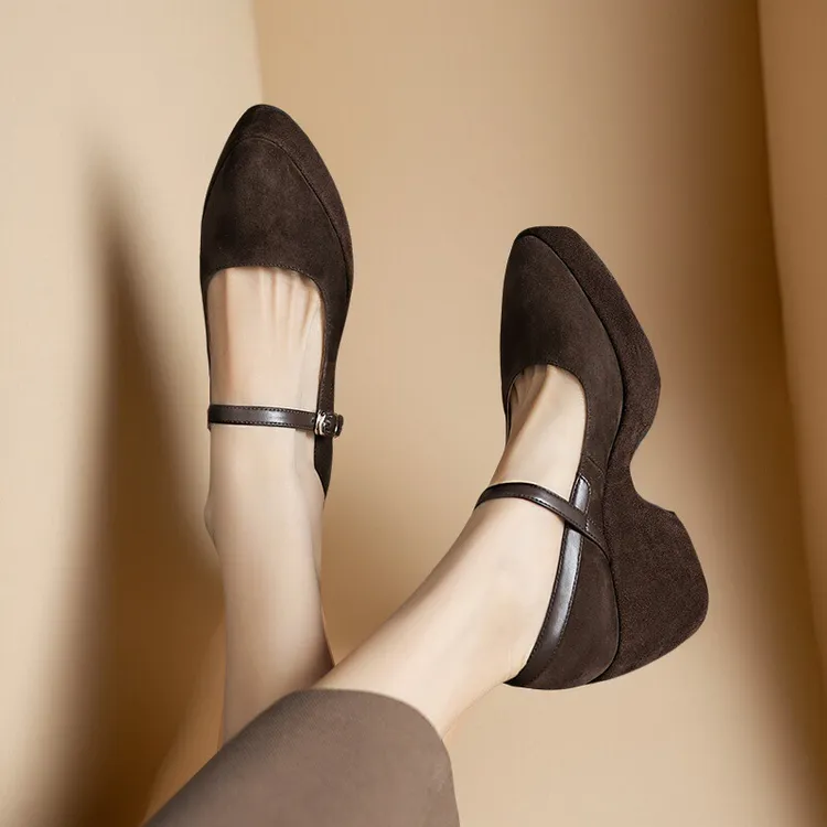 9cm小个子超高跟坡跟单鞋女2025秋新款厚底松糕防水台一字带皮鞋