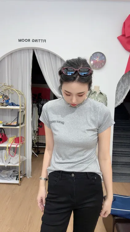 烫印简约韩版圆领休闲风吸汗短袖抗起球T恤常规