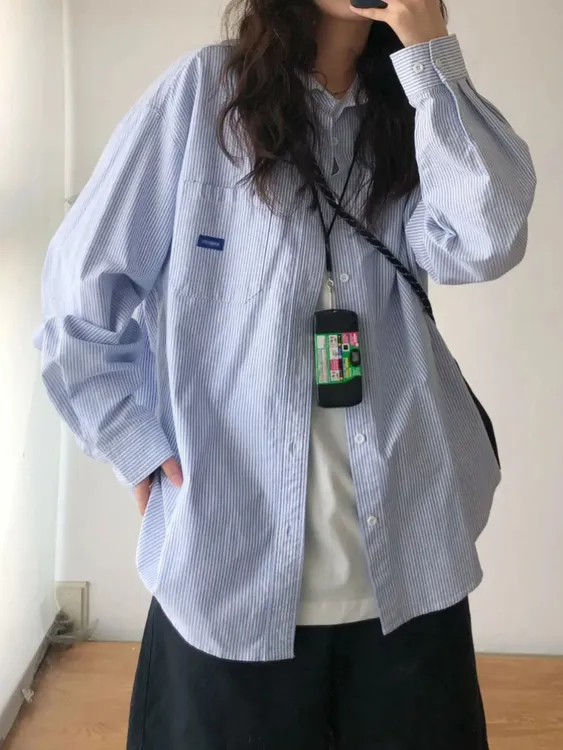 蓝色条纹衬衫女宽松内搭叠穿长袖衬衣外套春秋款新款百搭韩系上衣