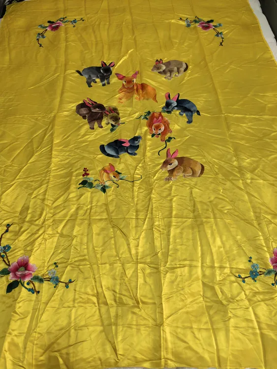 真丝手工绣花被面纯手工全新动物花型独特孤品