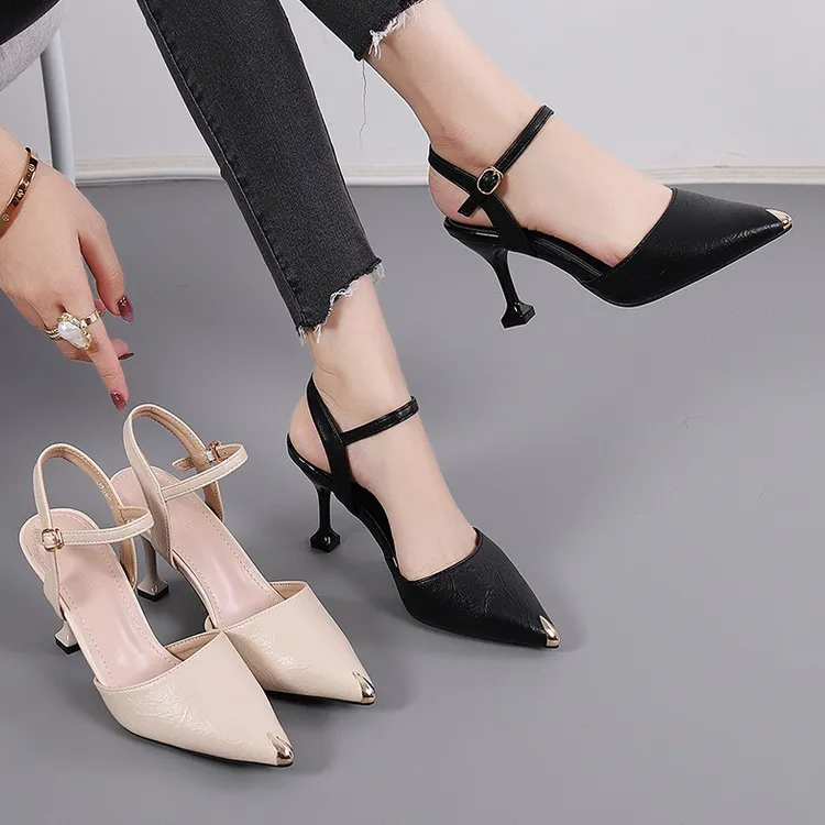 单跟鞋黑色拖鞋2025秋季婚鞋时尚新款软皮尖头高跟包头上班凉鞋