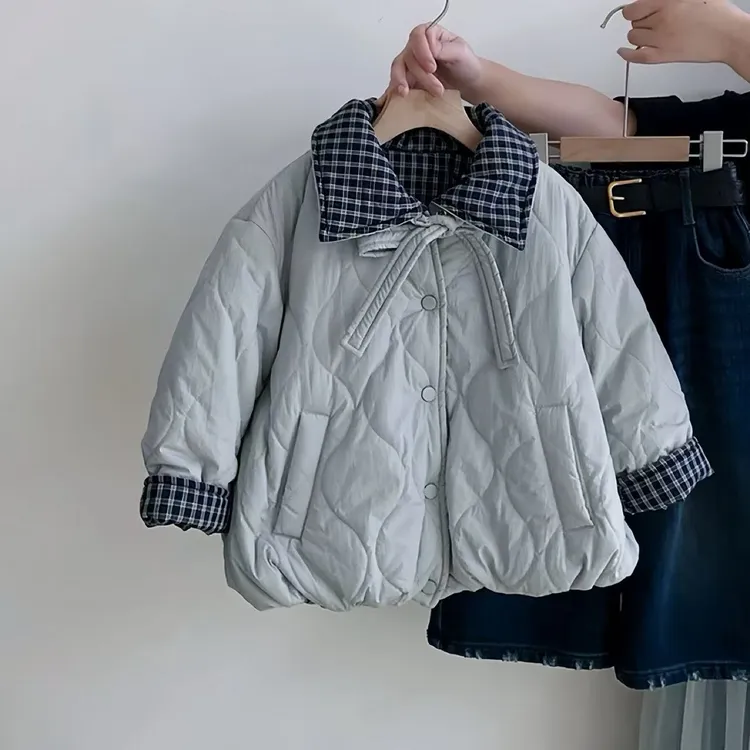2025女童翻领俩面穿格子休闲风B类常规款棉服秋冬洋气冬季保暖