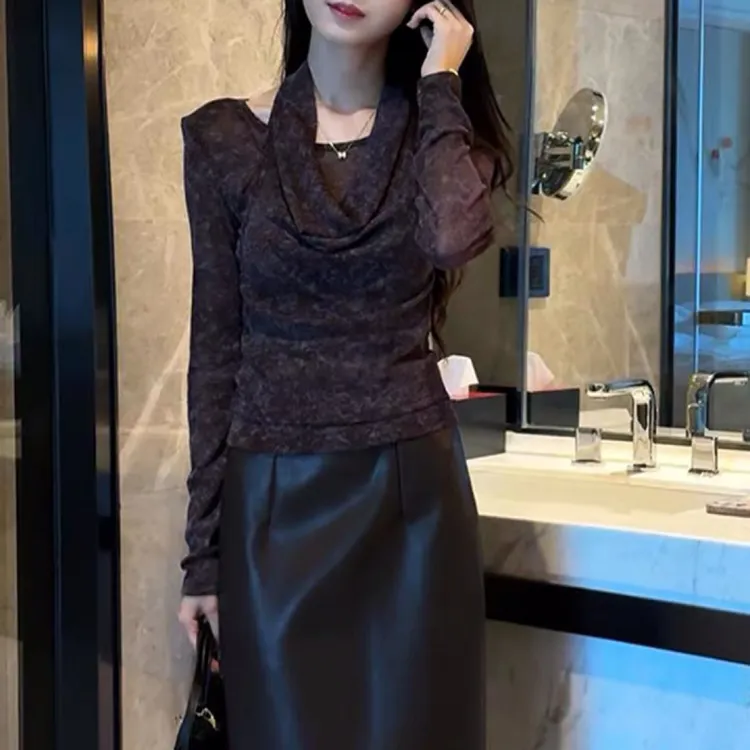 2025秋季新款挂脖荡领时髦洋气长袖T恤女装小众修身显瘦百搭上衣