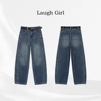 楚楚君 Laugh girl【细节牛仔】设计立裁渐变弯刀牛仔裤KL531023J