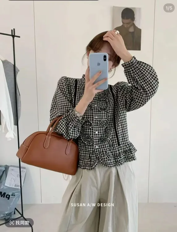 2025秋装新款法式别致独特格子木耳边衬衫女泡泡袖宽松上衣