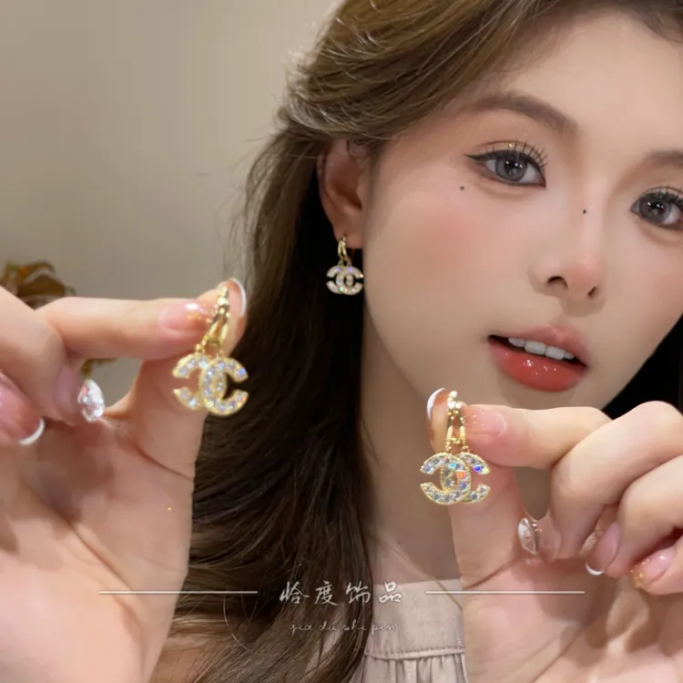 【恰度】小香风亮闪锆石耳扣轻奢百搭