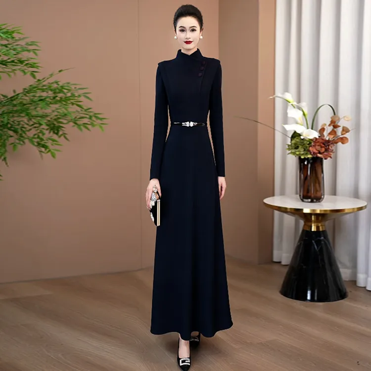 高端大气藏蓝色连衣裙2025冬季新款加厚修身宴会优雅保暖长裙120