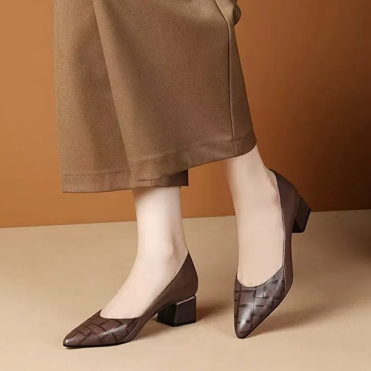 2025中跟气质尖头女鞋百搭软底女士真皮单鞋时尚女式皮鞋女士皮鞋