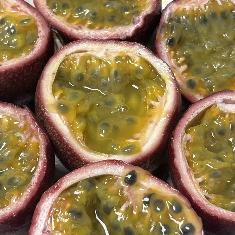 紫蜜7号直接喝的紫皮【甜】百香果纯甜几乎无酸汁水更多特殊的香气