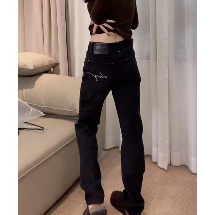 大码黑色窄版直筒裤女2025新款早秋款胖mm高腰显瘦修身牛仔长裤