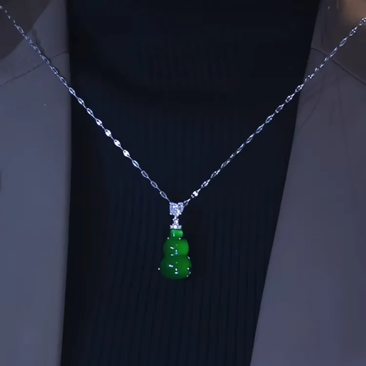 钛钢项链 秋冬新款爱心葫芦项链女气质轻奢锁骨链小众百搭饰品