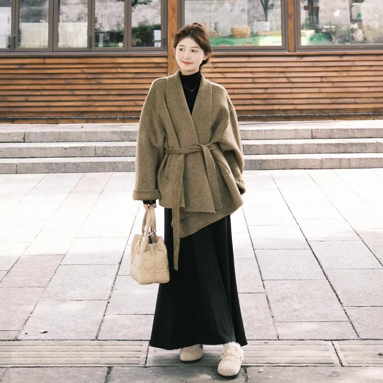 2025秋冬新款绑带设计卡其色中长款毛呢大衣外套女显瘦半身裙套装