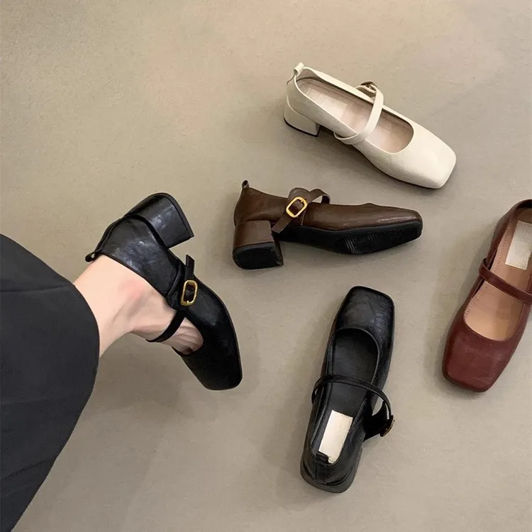 方头浅口单鞋女中跟春秋款法式复古晚风气质仙女粗跟玛丽珍小皮鞋