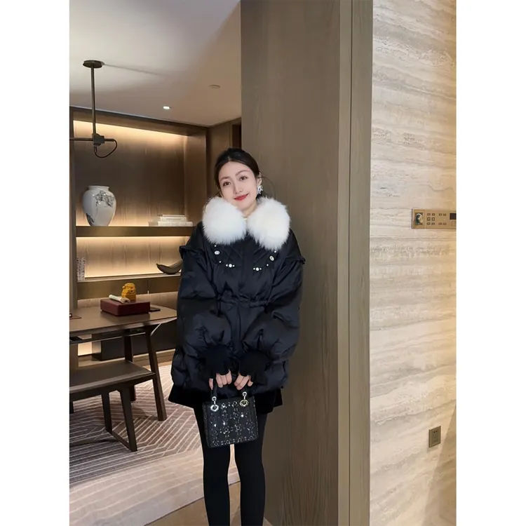 W·HAHA【爱丁堡】 90白鸭绒狐狸毛领保暖羽绒服外套10532