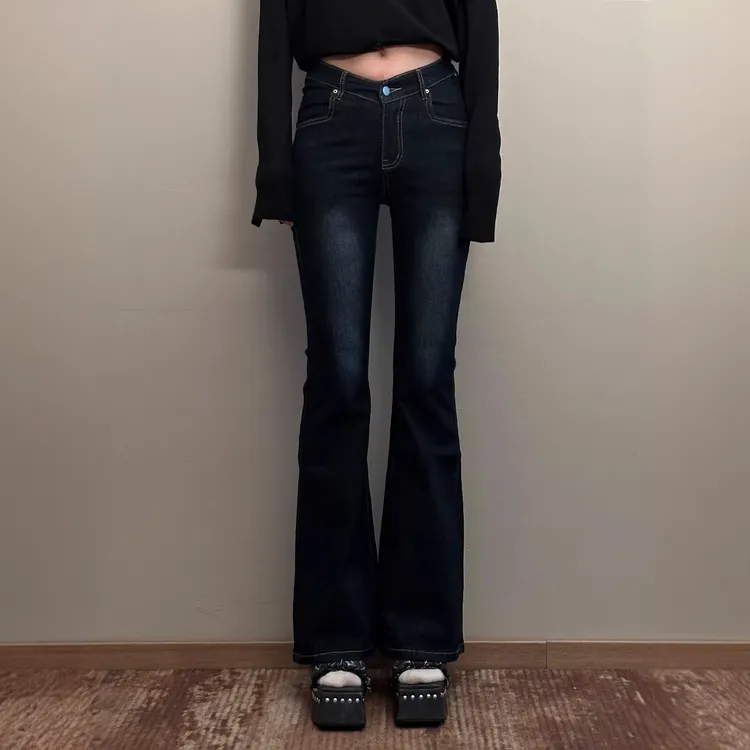美式辣妹低腰弹力微喇牛仔裤女V腰长裤女显瘦喇叭裤百搭阔腿