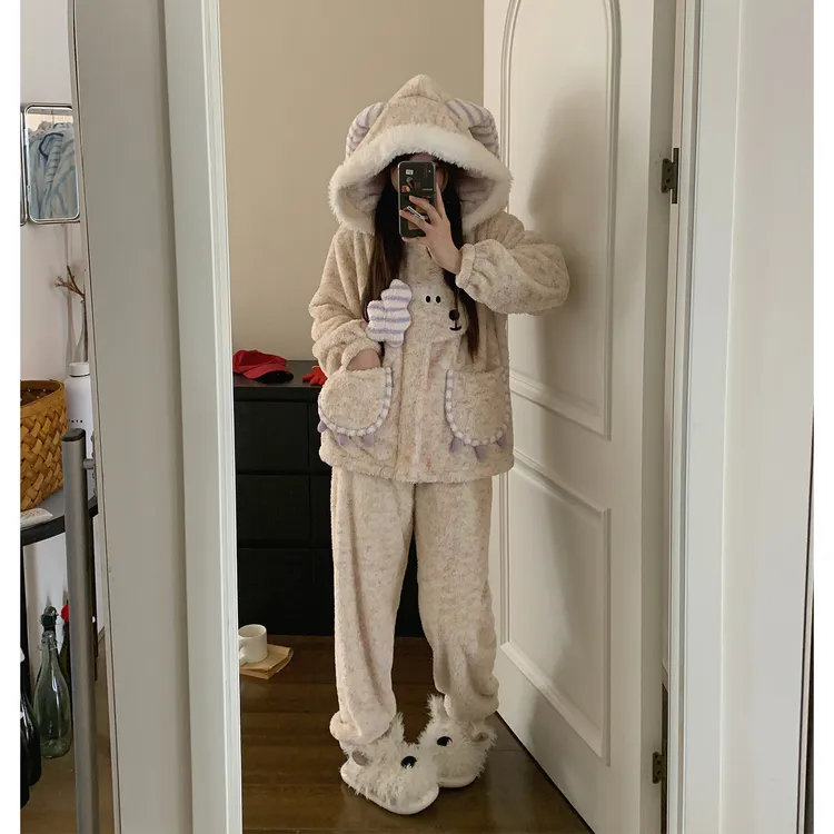 超柔软睡衣女冬季珊瑚绒可外穿加厚加绒彩点色织保暖家居服套装