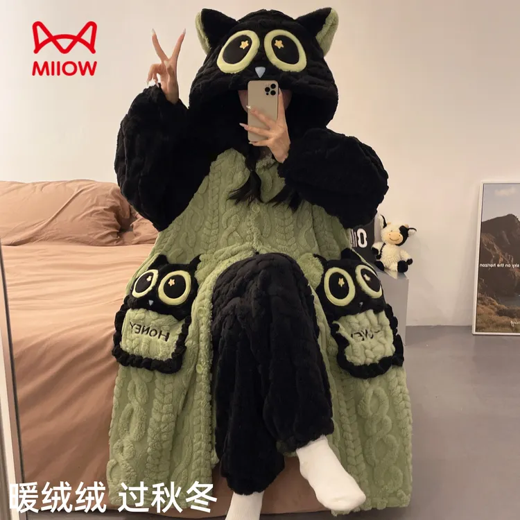 猫人2025新款珊瑚绒睡袍女秋冬季加绒加厚保暖连帽睡衣冬天家居服
