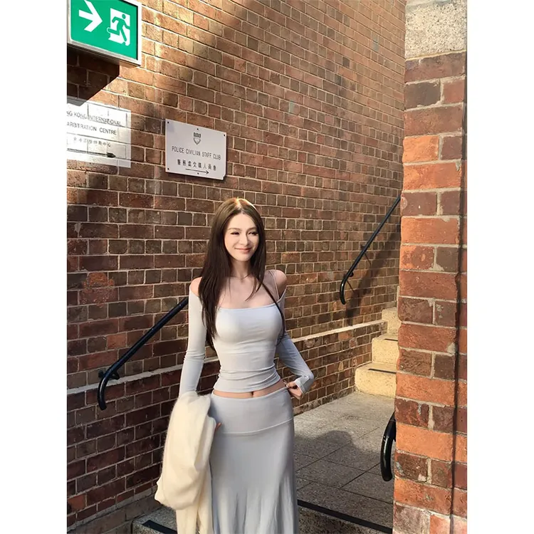 2025秋季设计感御姐风修身显瘦百搭时尚上衣气质高腰半身裙套装女