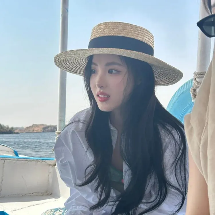 麦秆草帽海边度假平檐草帽大檐宽檐编织出游防晒遮阳帽子2025沙滩