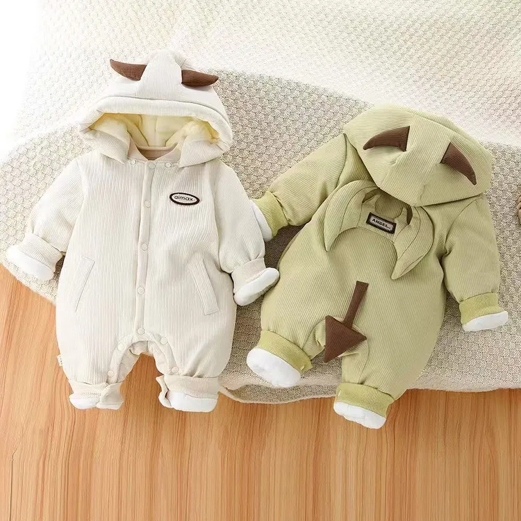 婴儿连体衣加厚冬装连帽幼儿哈衣男女宝宝夹棉衣保暖新生儿外出服