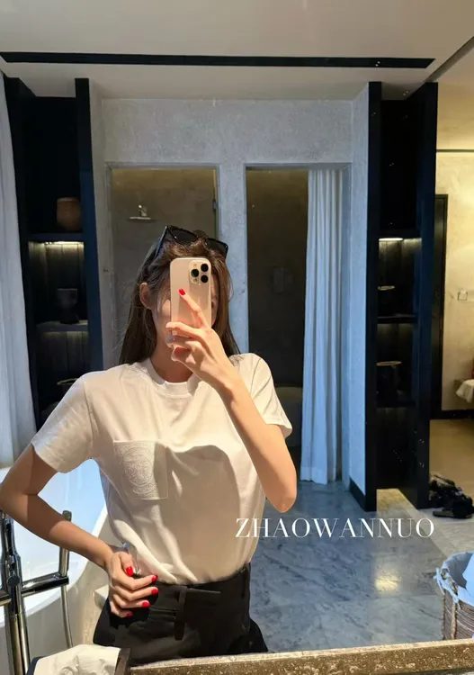 ZHAO WANNUO 丨H家平纹万针刺绣口袋棉质短袖T恤NC0398