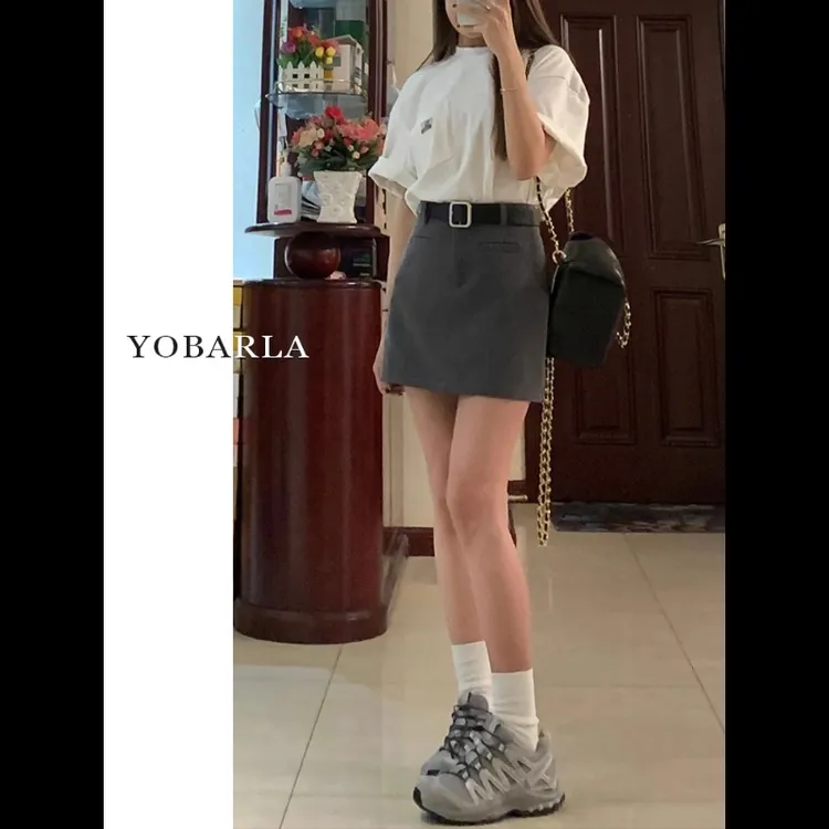 深灰色西装短裙女高腰秋冬新款大码胖mm显瘦小个子a字包臀半身裙