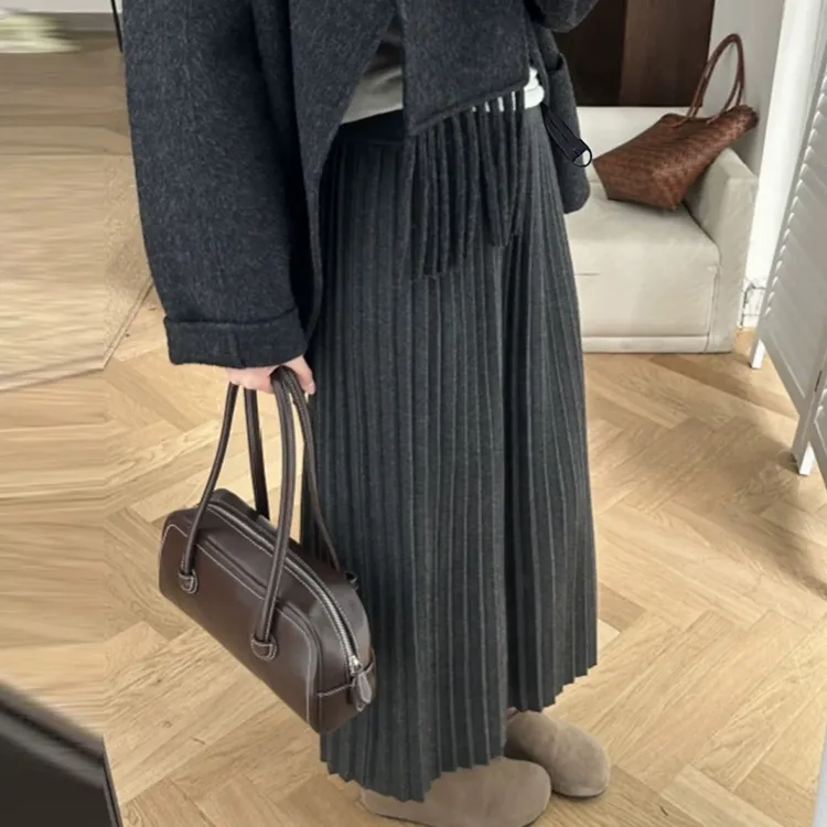 孕妇百褶半身裙秋冬季2025新款针织羊毛裙百搭外穿长款A字大摆裙
