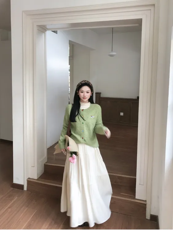 月半鱼【月光舞曲】冬季新款高腰显瘦蓬蓬裙女褶皱百褶a字半身裙