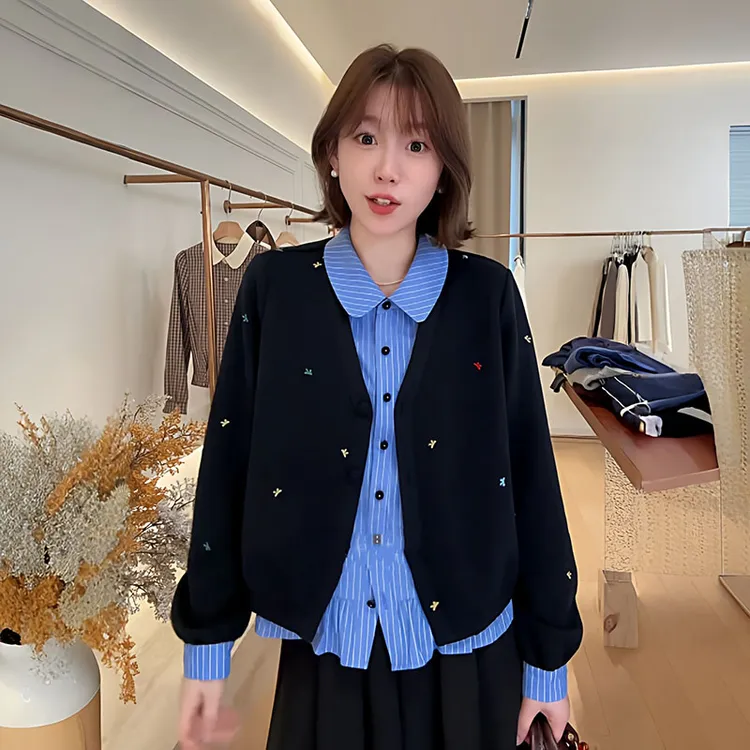 大码女装设计感衬衫拼接假两件针织开衫秋季胖mm显瘦减龄别致上衣