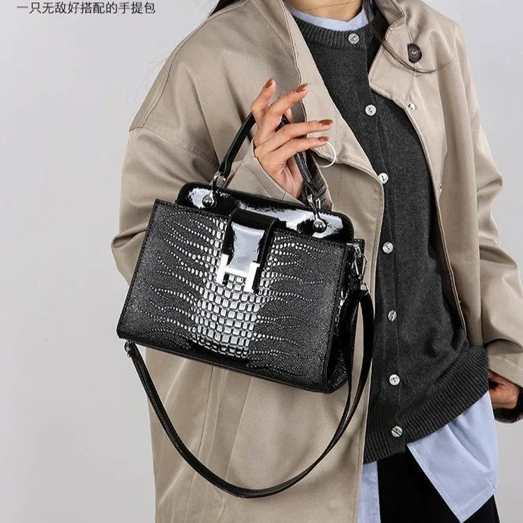 拉链防水枕头双根车缝线手提包大气百搭鳄鱼纹休闲韩版单肩时尚
