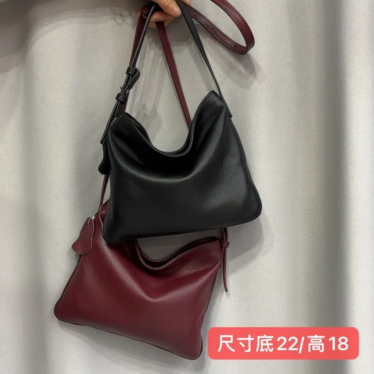 6650牛皮斜挎女包韩系纯色方形